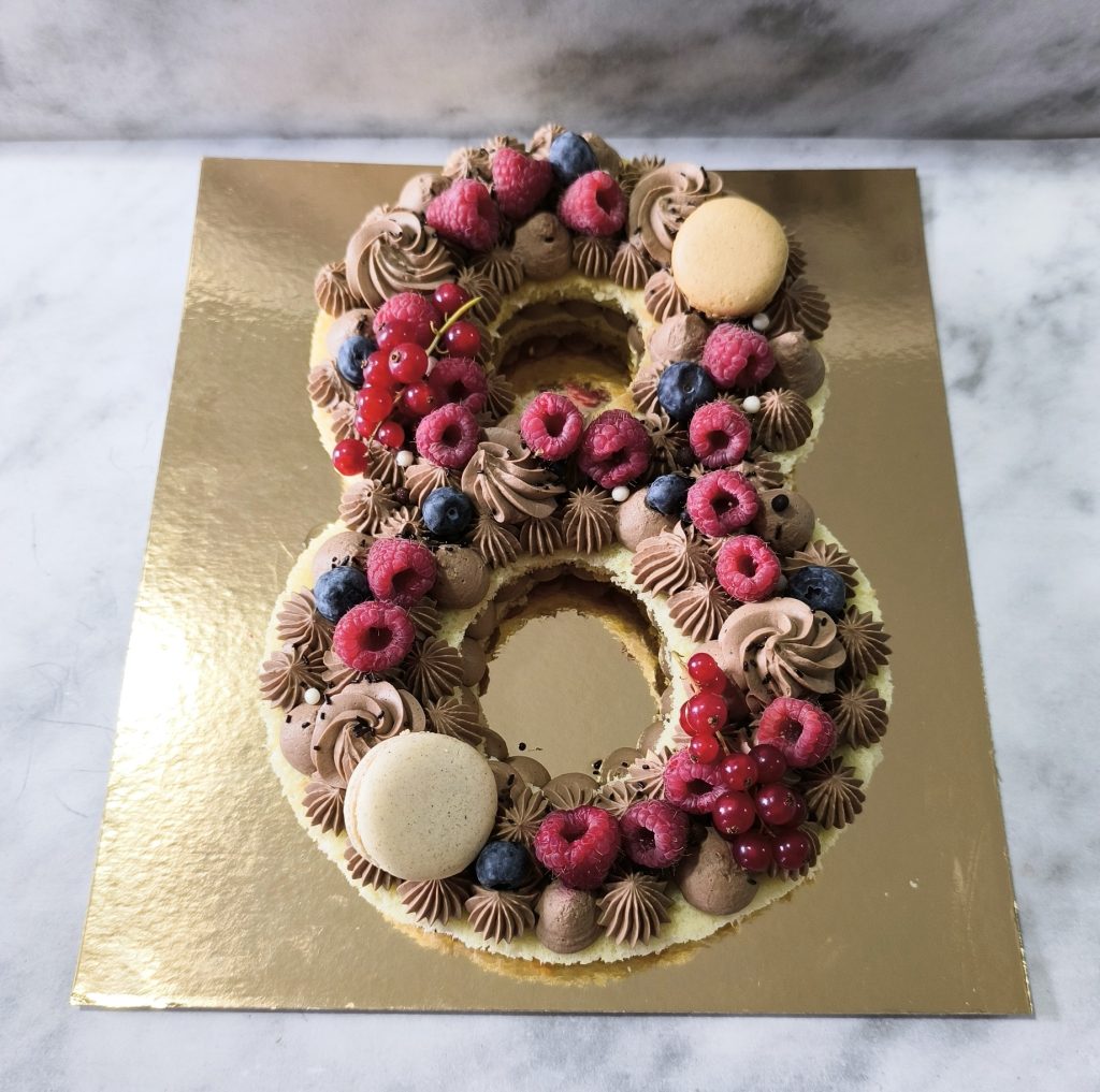 number cake 8