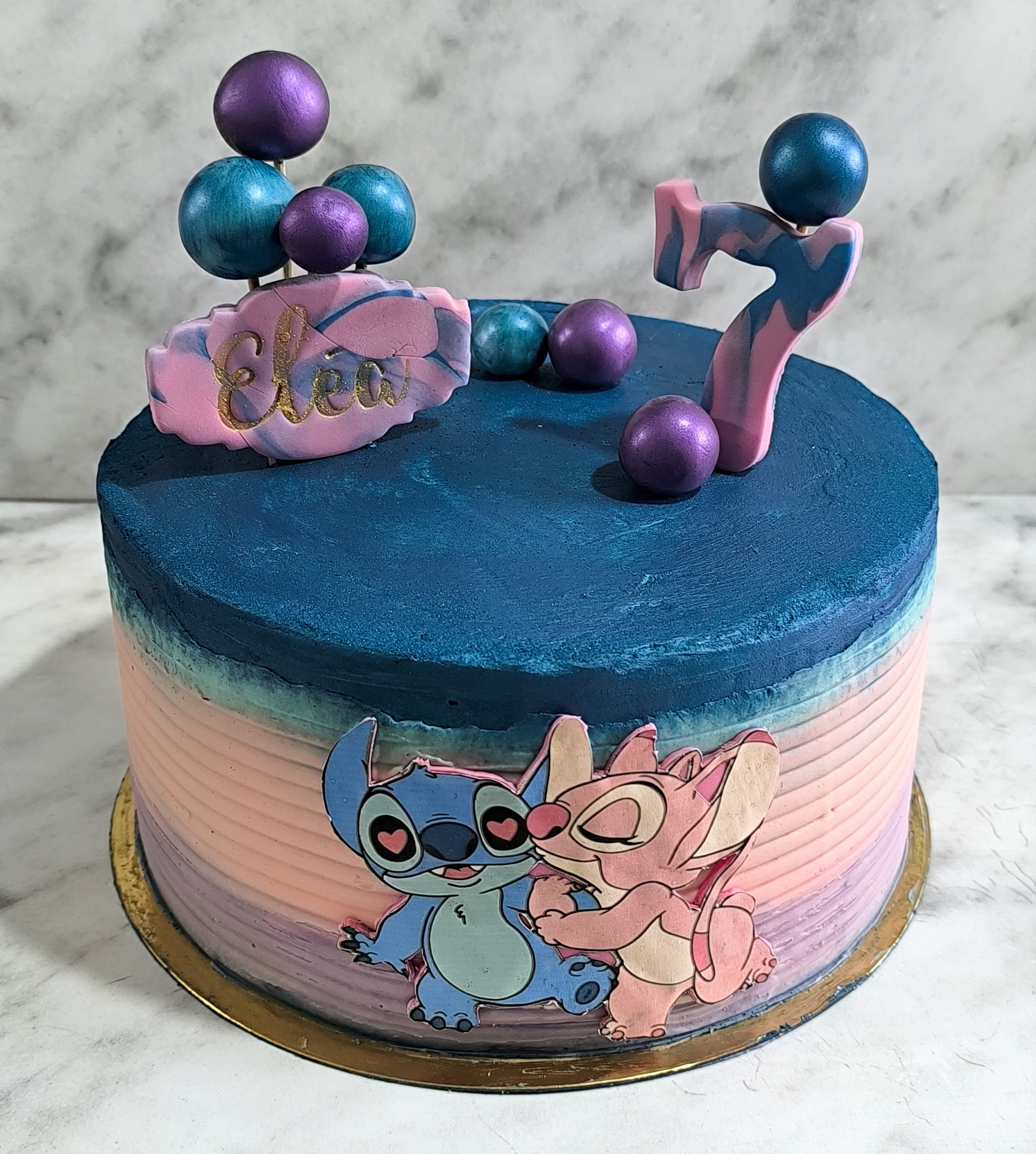 Layer cake Stitch
