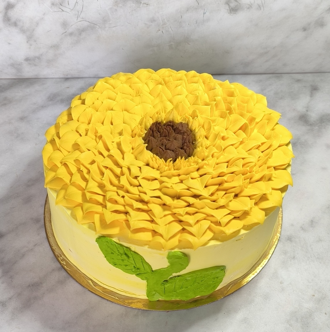 Photo de layer cake tournesol Pastry Party