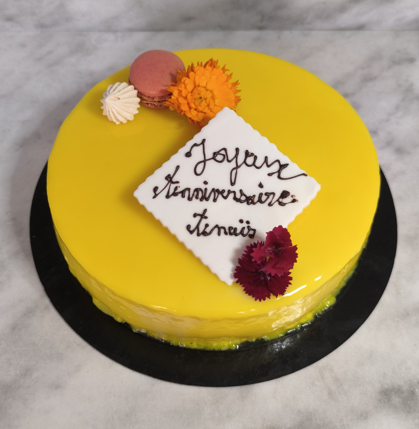 Entremet glaçage jaune Pastry Party