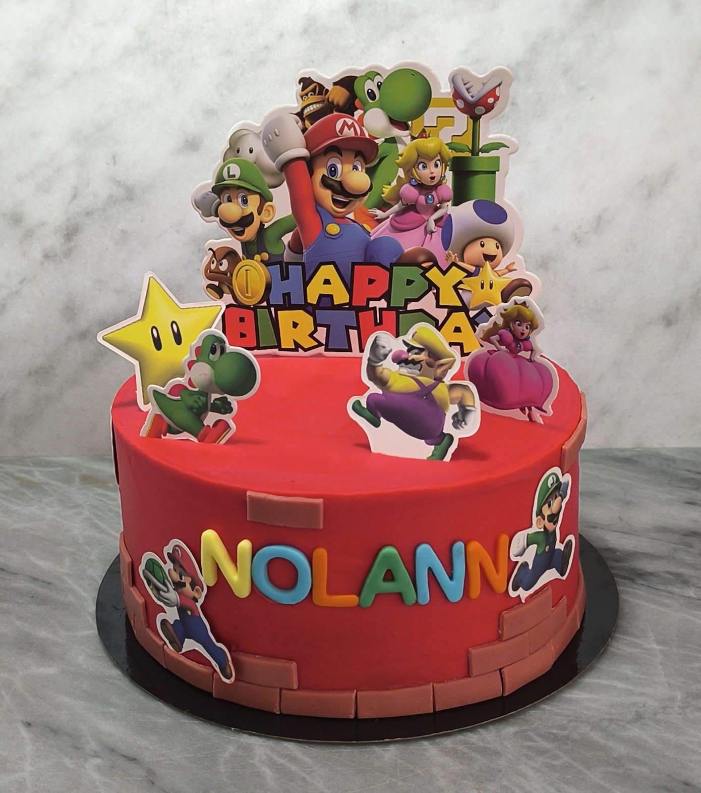 Layer cake pastry party mario